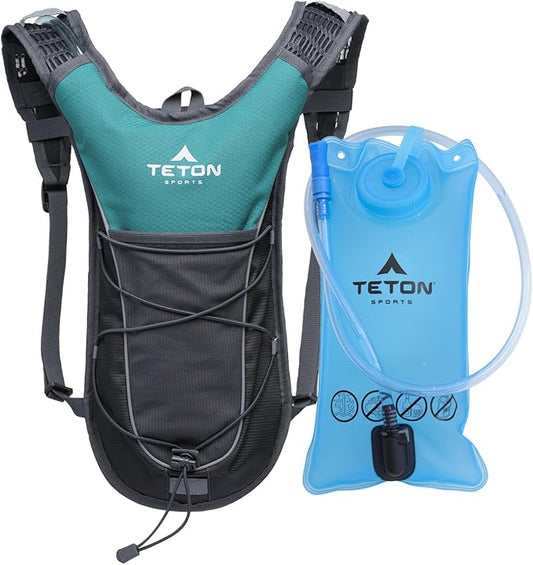 Teton Oasis/Trailrunner Hydration Backpack – Lightweight Water Pack with 2L/3L Bladder for Hiking, Running, Cycling, Biking – 2L/18L/22L Sizes – Sewn-in Rain Cover – Fits Men and Women