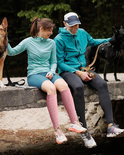 Bamboo Viscose Compression Socks for Women Men 2 Pairs 15-20mmHg Knee High Compression Socks Travel Nurse