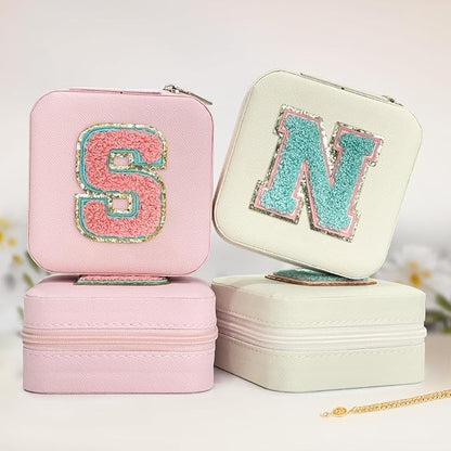 SANDJEST Personalized Jewelry Box, White Travel Jewelry Box with Initial N, Small Monogrammed Jewelry Case Organizer for Girls Women Teen Kids, Mini Travel Essentials Gifts for Birthday Christmas