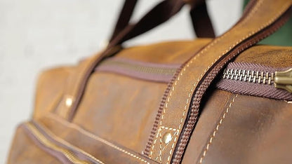 Genuine Leather Travel Bag with Matching Toiletry 2-Pc Set Carry On 22x11x12 in with Trolley Straps, Shoulder Strap and Laundry Bag by De Lira