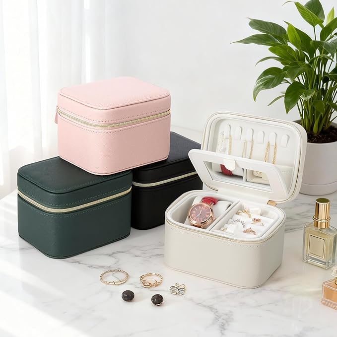 DesignSter Travel Jewelry Case,Small Jewelry Box with Mirror,Leather Material Travel Jewelry Case Organizer, Portable Jewelry Organizer with Zipper(Gray