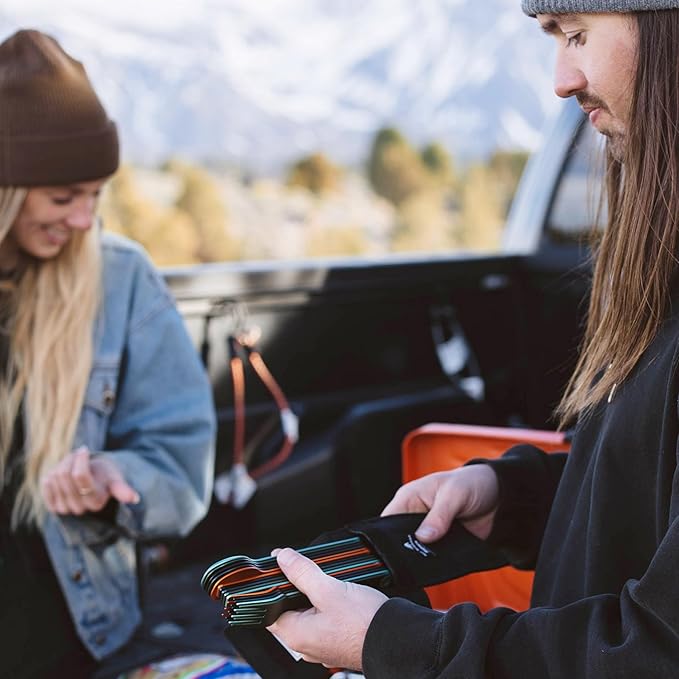 FULL WINDSOR - MAGWARE Magnetic Camping Cutlery Set - Travel Utensils for Camping, Cooking, and Outdoor Dining - Knife, Fork & Spoon - Portable Silverware with Pouch - Multicolor (15 PCS)