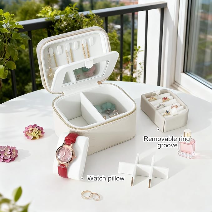 DesignSter Travel Jewelry Case,Small Jewelry Box with Mirror,Leather Material Travel Jewelry Case Organizer, Portable Jewelry Organizer with Zipper(Gray