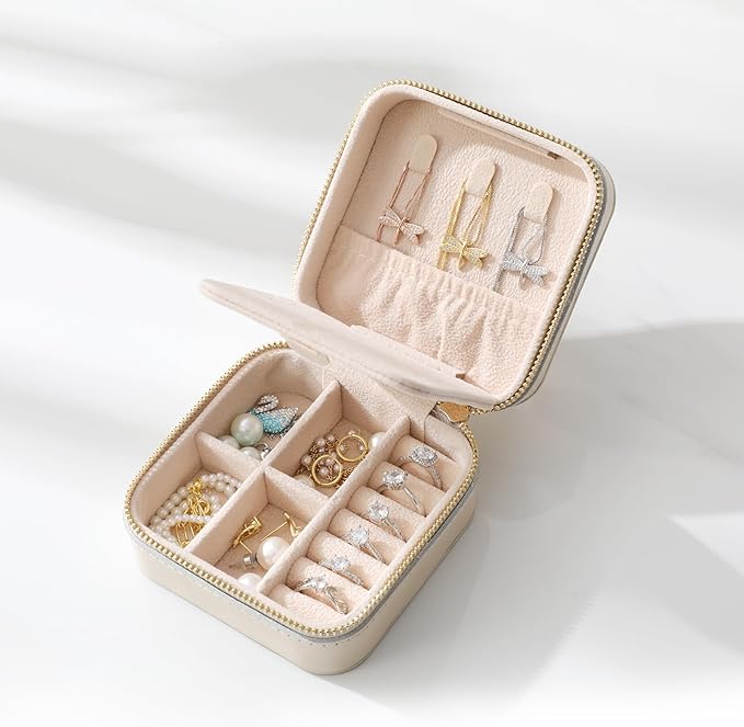 Genuine Leather Travel Jewelry Case Organizer with Mirror for Women, Small Jewelry Box Portable Mini Jewelry Case for Earring, Ring, Necklace, Bracelet(Beige)