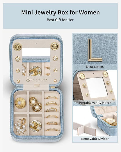 Vlando Travel Jewelry Case for Women Girls, L Initial Travel Jewelry Case, Personalized Mini Jewelry Box, Birthday Gifts for Women Mom Grandma - Letter L, Blue