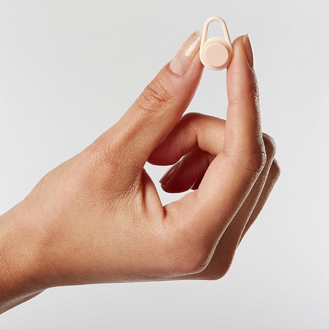 Hears One High-Fidelity Ear Plugs – Reusable Hearing Protection for Concerts, Travel, Focus & Sleep – Certified Noise Reduction 20dB SNR – Hypoallergenic Tips (4 Sizes) + Keychain Case