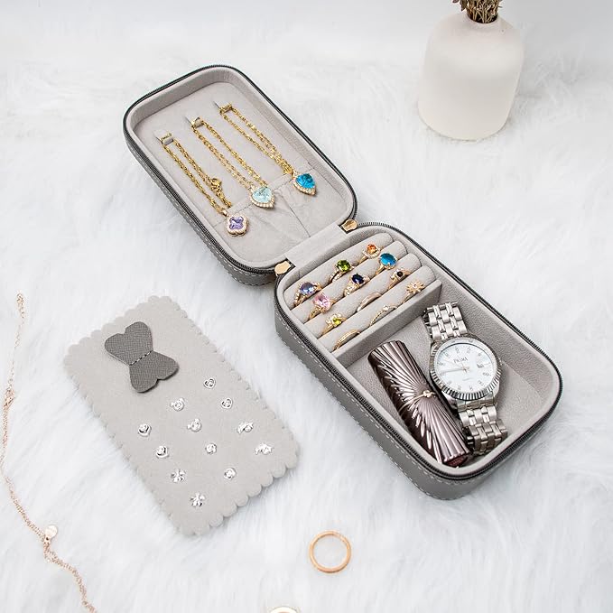 BONNY DODO Small Travel Jewelry Organizers Box for women with PU Leather Portable Mini Jewelry Case with compartments for Necklace Rings Earrings,Luxury Giftable boxes. (Gray, M)