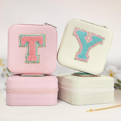 SANDJEST Personalized Jewelry Box, White Travel Jewelry Box with Initial Y, Small Monogrammed Jewelry Case Organizer for Girls Women Teen Kids, Mini Travel Essentials Gifts for Birthday Christmas
