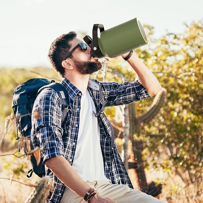 WATERSY Half Gallon Water Bottle Insulated(Cold for 48 Hrs),BPA Free&Leak Proof,64oz Stainless Steel Water Jug/Flask,Big thermo,Large Water Bottle with Handle for Gym,Hiking,Camping,Olive Green