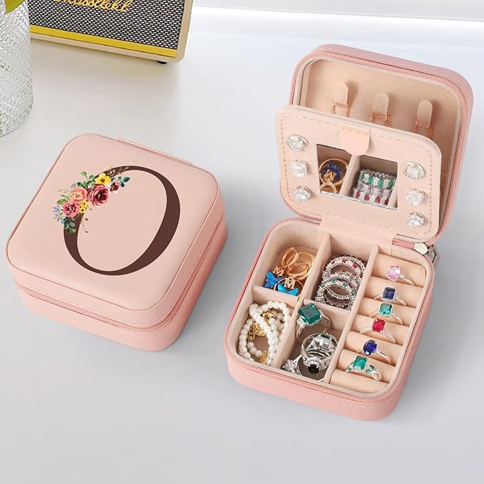 Parima Travel Jewelry Organizer for Women - Personalized Small Letter Jewelry Boxes Travel Essentials Gifts for Women Mom Friends Birthday Her Bridesmaids Teenage Gifts Idea - Letter O, Pink