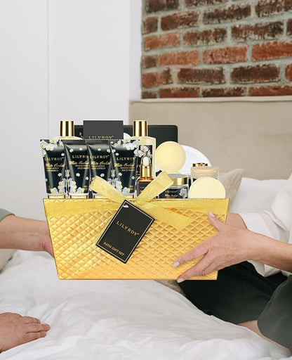 Christmas Gifts for Women and Men - 18-Piece Luxury Gold Spa Gift Set, Premium Bath Collection | Father's Day, Mothers Day Gifts, Birthday Gifts, All Occasion Ultimate Holiday Gift for Her & Him