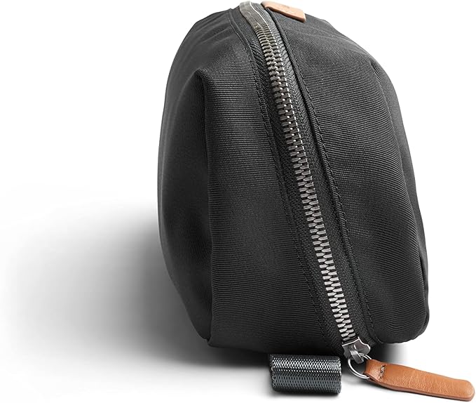 Bellroy Toiletry Kit Plus – (Toiletries pouch, bag)