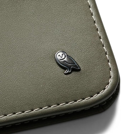 Bellroy Hide & Seek Wallet (Slim Leather Bifold Design, RFID Protected, Holds 5-12 Cards, Coin Pouch, Flat Note Section, Hidden Pocket)