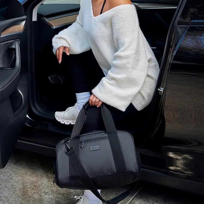 Vooray Burner Gym Duffel Bag, Gym Bag for Women and Men with Shoe Compartment, Weekender, Overnight & Travel Duffel for Sports and Workout