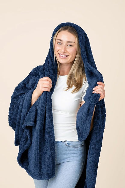 EverSnug Premium Travel Blanket Pillow - Soft 2 in 1 Airplane Blanket with Soft Bag Pillowcase, Hand Luggage Sleeve and Backpack Clip (Navy Blue)