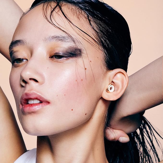 Loop Experience 2 Plus Ear Plugs – Stylish Certified Hearing Protection for Concerts & Festivals, Live Events, Sports, DJs & Nightlife – 17dB Noise Reduction, (High-Fidelity) + Mute for extra coverage