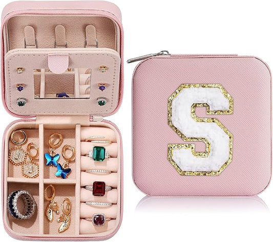 Parima Christmas Stocking Stuffers Gifts for Teenage Girls Women - Travel Jewelry Case for Mother Gifts | Travel Gifts for Mother Mom | Small Jewelry Box | Jewelry Travel Organizer - Letter T, Pink