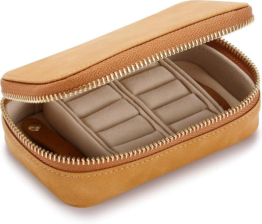 HISCOW Vegan Leather Travel Jewelry Case with Zipper - Portable Necklace & Earring Holder Organizer for Women Girls, Velvet-Lined Ring Box with Anti-Tarnish Design, Brown