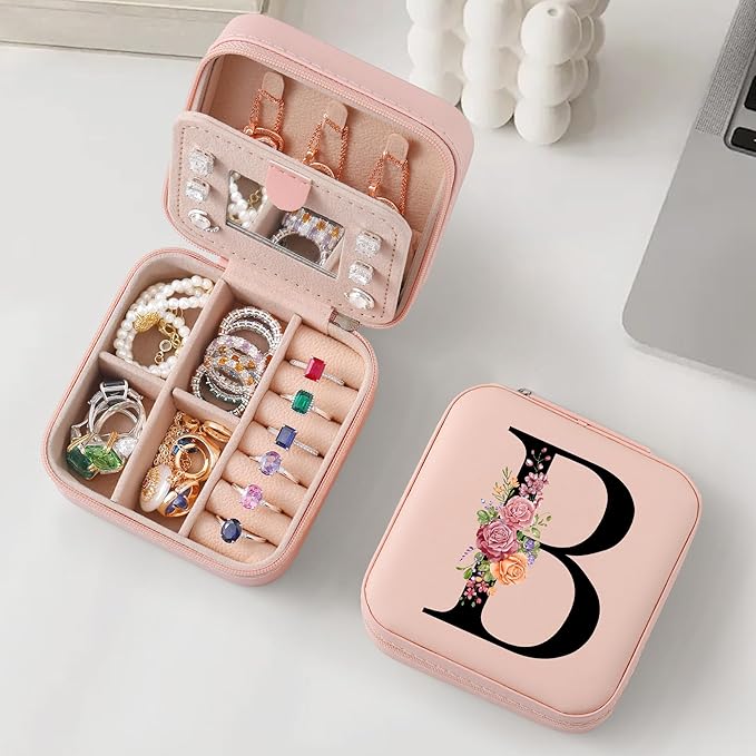 Parima Christmas Stocking Stuffers Gifts for Bridesmaid - Bridesmaid Proposal Gifts for Wedding Day Jewelry Case Bridal Shower Gift Bride To Be Maid Of Honor Matron Of Honor Bride - Letter B, Pink