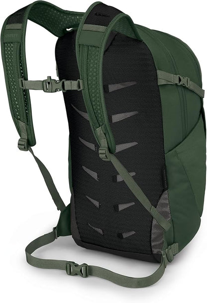 Osprey Daylite Plus Commuter Backpack – Lightweight, Everyday Pack with Laptop Sleeve and Water Bottle Pockets – Ideal for Work, School, and Travel with Versatile Storage Options, Seaweed Green