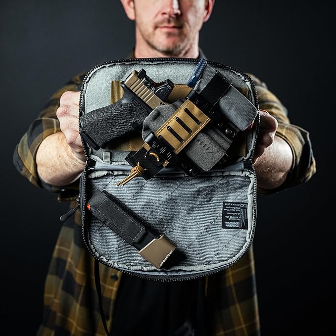 Eberlestock Fade Flex - Concealed Carry Waist Bag - Tactical Men's Fanny Pack with Adjustable Waist Belt - 10” W x 6”H x 3” D - Black