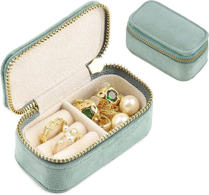 TAIMY Mini Jewelry Travel Case, Velvet Small Travel Jewelry Box, Portable Jewelry Travel Organizer Box for Rings Earrings Necklaces, Gifts for Women Girls(Mint)