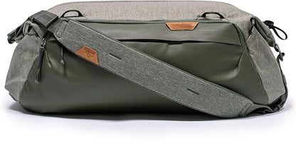 Peak Design Travel Duffel, Extra-Wide Single Zip Access, Weatherproof Shell, 4 External Pockets, Fits Packing Cubes & Camera Cubes, Ideal for Weekend Trips, Versatile Duffel Bag for Travel