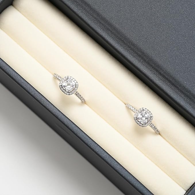 Leather Travel Jewelry Box, Portable Pocket Size Ring Box for Women, Mini Jewelry Travel Case Small Ring Holder Organizer with 12 Slots for purse(Grey)