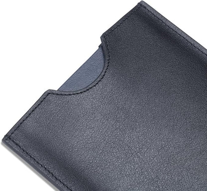 HISCOW Minimalist Passport Sleeve - Italian Calfskin (Black)