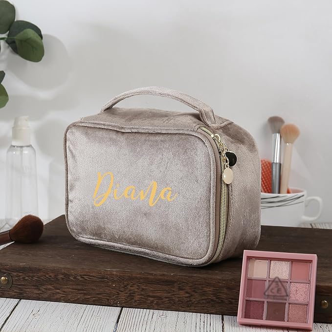 Personalized Name Makeup Bags - Monogrammed Gift for Women Girls Cosmetic Bag with Zipper Gift Ideal for Teen Girls Women Birthday Friend Mom (Khaki)