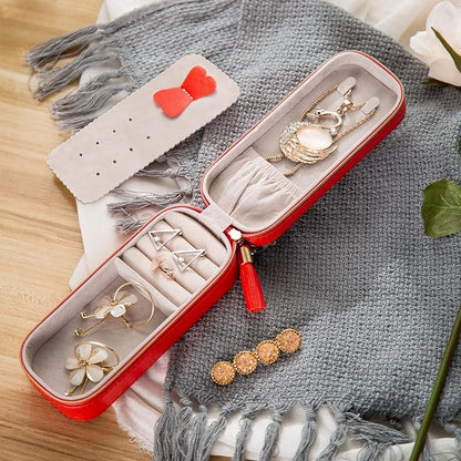 BONNY DODO Small Travel Jewelry Organizers Box for women with PU Leather Portable Mini Jewelry Case with compartments for Necklace Rings Earrings,Luxury Giftable boxes. (Red, S)