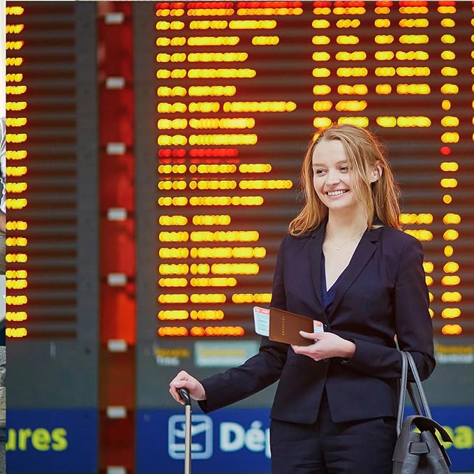 Frienda 2 Pieces Bridal Passport Covers Holder Waterproof Leather Holder Covers Travel Wallet Passport Case for Women and Men