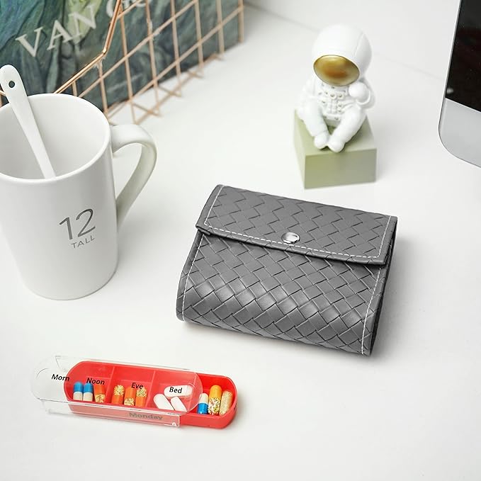 Pill Organizer,LIZIMANDU Weekly Travel Pill Case Box Medication Reminder Daily AM PM, Day Night 7 Compartments,for 4 Times A Day, 7 Days a Week-Includes Leather PU Carrying Case (1-Weave Grey)