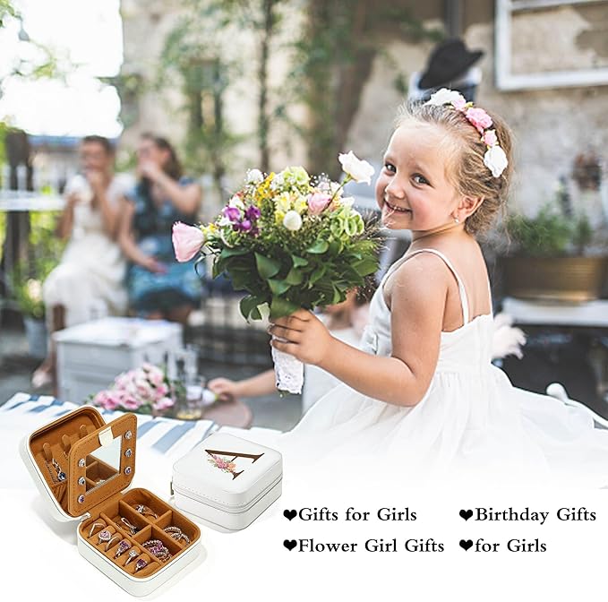 Parima Christmas Stocking Stuffers Gifts for Teenage Girls Women - Small Travel Jewelry Box Jewelry Case Organizer for Women Bridesmaid Maid of Honor Bachelorette Party Wedding Day - Letter B, White