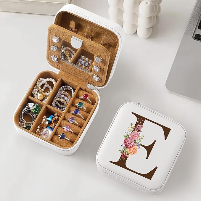 Parima Christmas Stocking Stuffers Gifts for Teenage Girls - Small Travel Jewelry Box Jewelry Case Organizer for Women Bridesmaid Proposal Maid of Honor Bachelorette Wedding Day Gift - Letter B, White