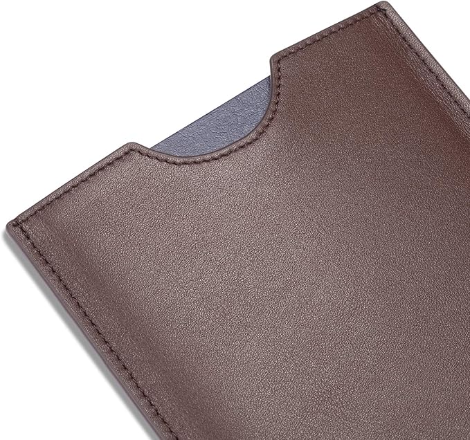 HISCOW Minimalist Passport Sleeve - Italian Calfskin (Brown)