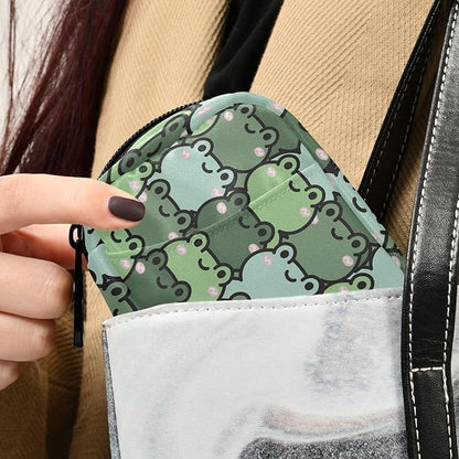 Fustylead Cute Cartoon Happy Frog Pill Organizer Case with Zipper 2 Times A Day for Vitamin and Supplement, 7 Day Travel Organizer Medicine Case