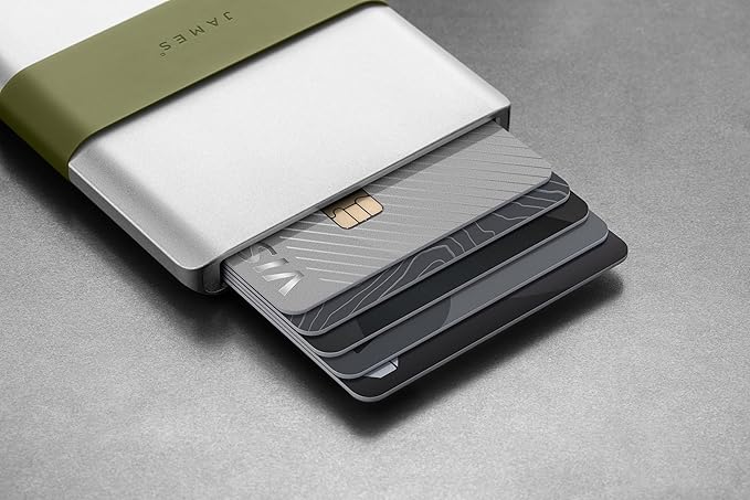 JAMES° The Lowe Minimalist CNC-Machined Aluminum Men's Wallet, Naturally RFID-Blocking, Simple, Clean, Slim - Silver + Grove