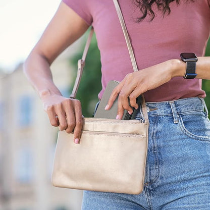 BONNY DODO Small Travel Jewelry Organizers Box for women with PU Leather Portable Mini Jewelry Case with compartments for Necklace Rings Earrings,Luxury Giftable boxes. (Gray, M)