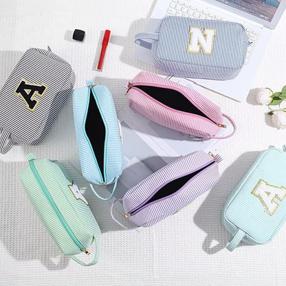 YOOLIFE Birthday Gifts for Mom, Mom Gifts from Daughter, Mother In Law Gifts, Mama Gift Idea, Personalized Gifts for Women, Initial Makeup Bag for Women C