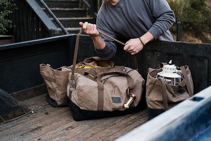 Barebones Neelum Duffel Bag: Rugged Travel Bag for Weekend Adventures, Stylish Weekender Bag and Duffel Bag for Travel, Perfect Overnight Bag for Road Trips and Outdoor Getaways