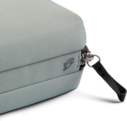 Bellroy Tech Kit (Tech Accessories Organizer Pouch, Zipper Closure Design, Stores Power Bank, Phone Charger, Cables & More, Internal)