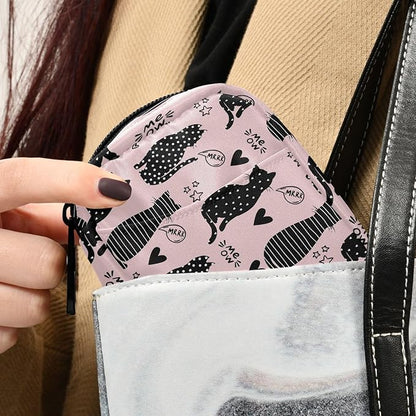 Fustylead Black Silhouette Cats and Star Hearts Travel Pill Organizer Bag with Zipper Small Pill Box 7 Day Pill Case for Purse Storage Weekly Vitamin Medicine Supplement