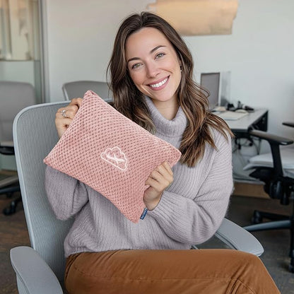 BEDELITE Travel Blanket with Bag, Ultra-Soft Jacquard Fleece Blanket with Luggage Sleeve & Backpack Clip, Airplane Blanket Travel Essentials, Pink