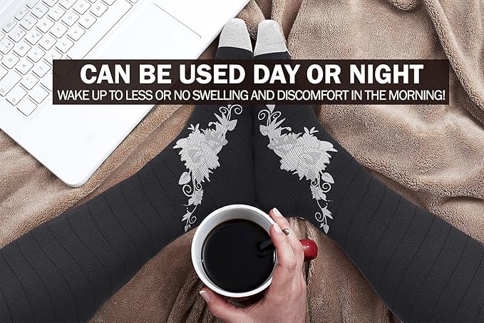 Physix Gear Compression Socks 20-30 mmHg - Men & Women - Running, Nurses, Shin Splints, Flight, Travel