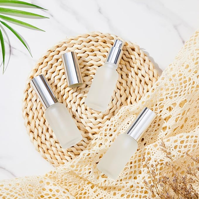 Roshtia 30 Pcs 1 oz/ 30 ml Silver Glass Spray Bottle Refillable Perfume Atomizer Clear Decorative Empty Bottles with Fine Mist Sprayer Pump for Face Body Travel
