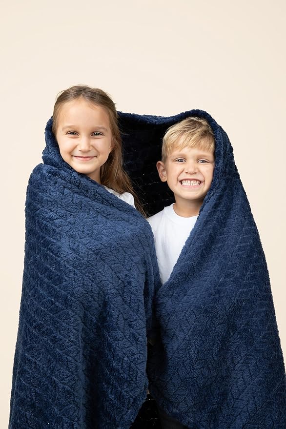 EverSnug Premium Travel Blanket Pillow - Soft 2 in 1 Airplane Blanket with Soft Bag Pillowcase, Hand Luggage Sleeve and Backpack Clip (Navy Blue)