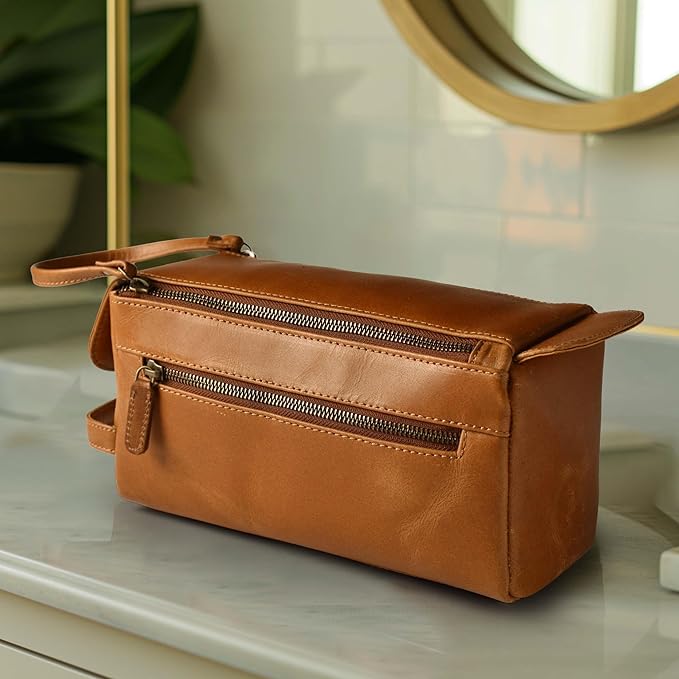 LEATHER VILLAGE Premium Leather Travel Toiletry Bag - Water-Resistant Dopp Kit for Toiletries, Large Shaving Bag & Bathroom Organizer - Gift for Men & Women - Tan Brown
