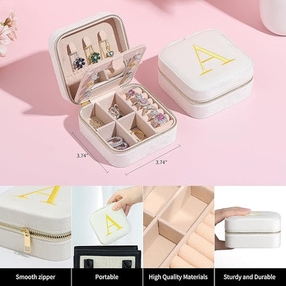 Parima Bridesmaid Proposal Gifts Wedding Day - Plush Velvet Personalized Travel Jewelry Case Organizer Bridal Shower Bride Matron Maid Of Honor Bachelorette Gifts for Bride - Letter E, White