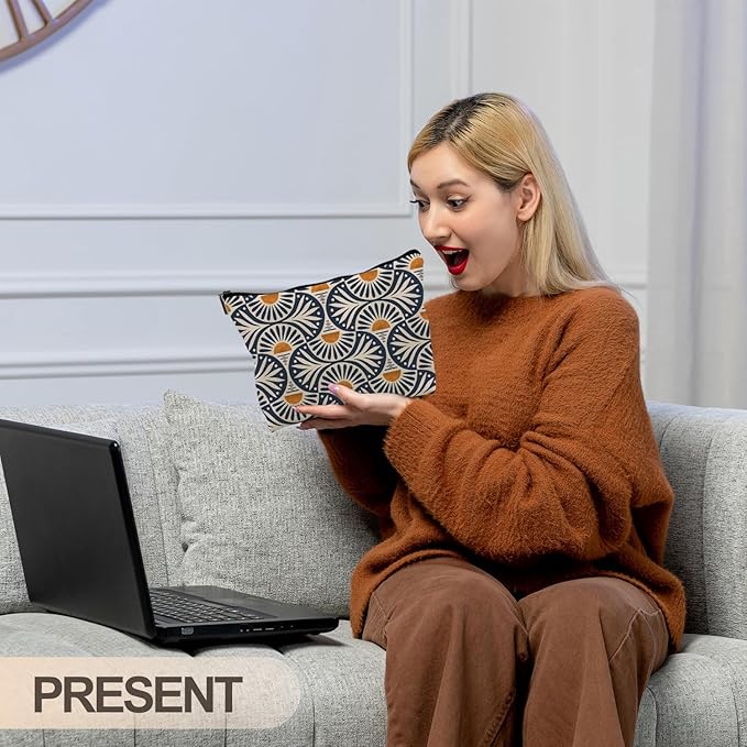 Boho Gifts for Women, Boho Orange Sunset Leaf Aesthetic Makeup Bag, Boho Makeup Bag for Women, Vintage Boho Sunrise Sunset Cosmetic Bags Toiletry Bag, Boho Beach Bag(PU)